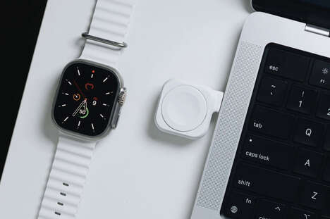 Cable-Free Smartwatch Chargers