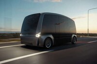 Maneuverable Electric City Buses Image 2