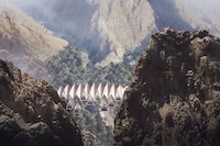 Tranquil Suspended Hanging Retreats Image 2