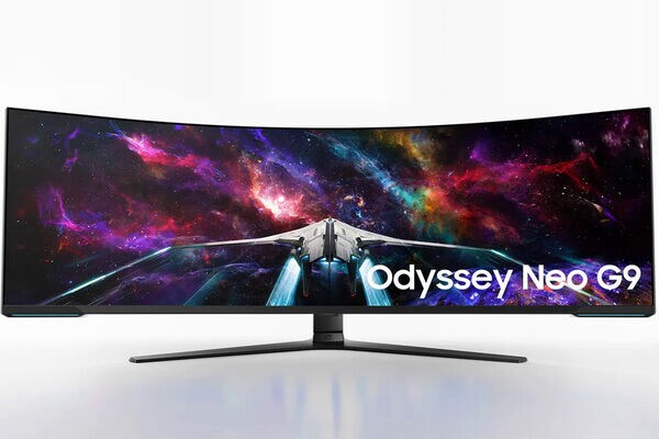 Ultra-Wide 8K LED Screens