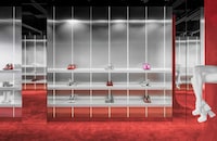 Sci-Fi-Inspired Shoe Stores Image 2