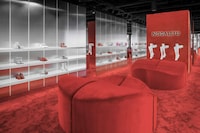 Sci-Fi-Inspired Shoe Stores Image 3