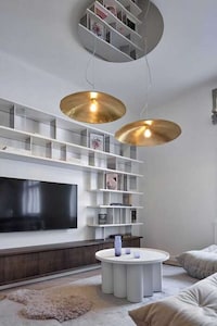 Contemporary Renovated Spacious Apartments Image 2