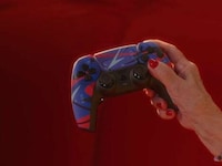 Multi-Platform Gaming Controllers Image 4