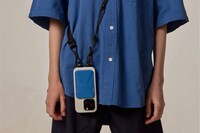 Functionally Fashionable Mobile Accessories Image 4