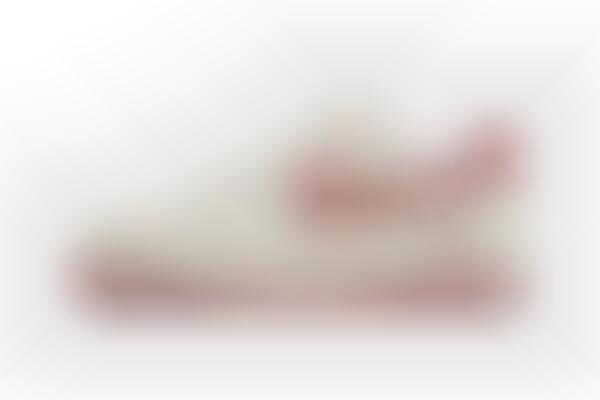 Valentine's-Themed Cream Sneakers