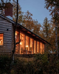 Book-Inspired Timber-Lined Cabins Image 2