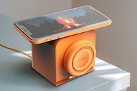 Colorful Smartphone Charging Docks Image 2