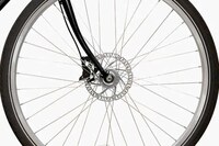 Ultra-Minimalist Electric Bikes Image 3