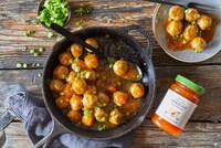 Chunky Organic Apricot Preserves Image 1