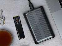 Protective External SSD Cases Image 7