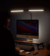 Dynamically Customizable Desk Lamps Image 5