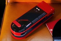 '80-Style Portable Turntables Image 1