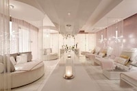 Relaxing CBD-Positive Hotels Image 1