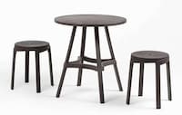 Wood-Mimicking Furniture Sets Image 2