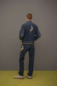 Self-Referencing Fashion Collections Image 2