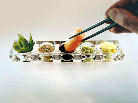 Mess-Avoiding Dipping Dishes