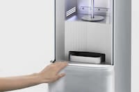 Reusable Wet Wipe Appliances Image 1