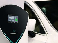 Customizable Weatherproof EV Chargers Image 4