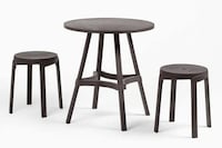 Wood-Resembling Recycled Plastic Furniture Image 2