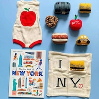 NYC-Themed Baby Gift Sets