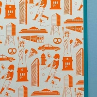 NYC-Themed Baby Gift Sets Image 5