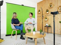 Portable Extra-Wide Green Screens