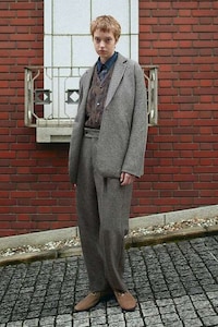 Pattern-Heavy Fashion Capsules Image 2
