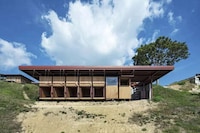 Temple-Inspired Idyllic Homes Image 2