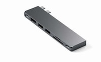 Slender Metallic Laptop Hubs Image 2