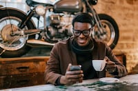 Wearable Allergy-Alleviating Purifiers Image 6