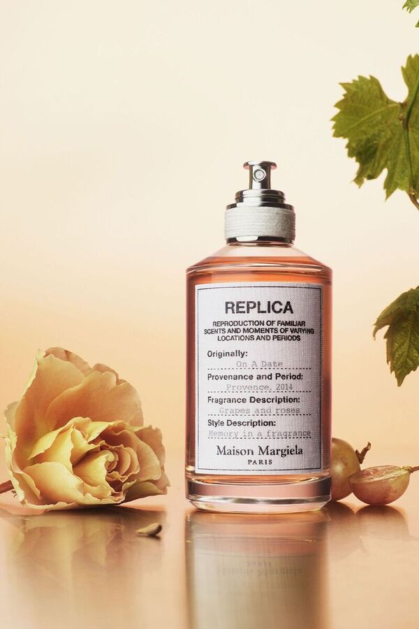 Romantic Young Love Fragrances : Maison Margiela Replica 'On a Date'