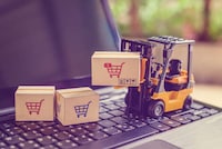 Real-Time-Adjustable Logistics Companies Image 1