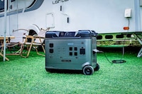 Vehicle-Powering Battery Systems Image 1