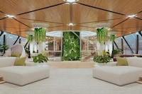Water-Reflecting Superyacht Concepts Image 3
