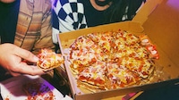 Sharing-Friendly Mexican Pizzas Image 1