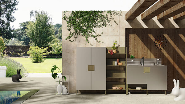 Custom Outdoor Kitchen Installations