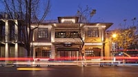 Villa-Transformed Hot Pot Restaurants