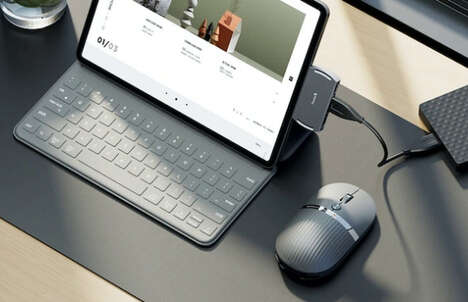 USB Hub-Equipped Mouses