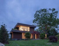 Roof-Planed Cascading Homes Image 2