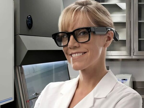 Protective Connected Workforce Eyewear Image 2