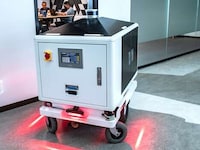 Autonomous Food Delivery Robots Image 3