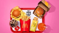 Celebrity Couple QSR Meals Image 2