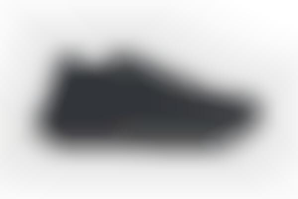 Supportive Ocean Plastic Sneakers