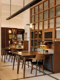 Mid-Century Office Space Image 3