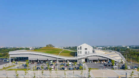 Hill-Like Designed Food Markets