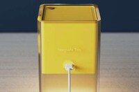 Design-Conscious Tech Docks Image 5