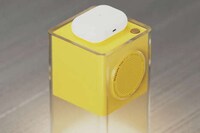 Design-Conscious Tech Docks Image 6