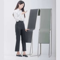 Hybrid Sit-Stand Furniture Designs Image 2