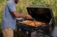 High-End Flattop Barbecues Image 1